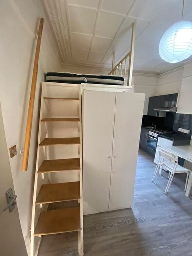 Studio To Rent In Kenton Road, Harrow, HA1
