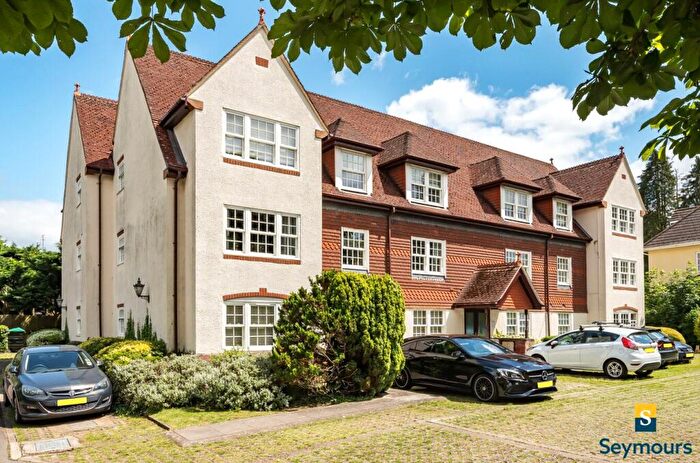 2 Bedroom Flat For Sale In Cranley Manor, Cranley Road, Guildford, Surrey, GU1