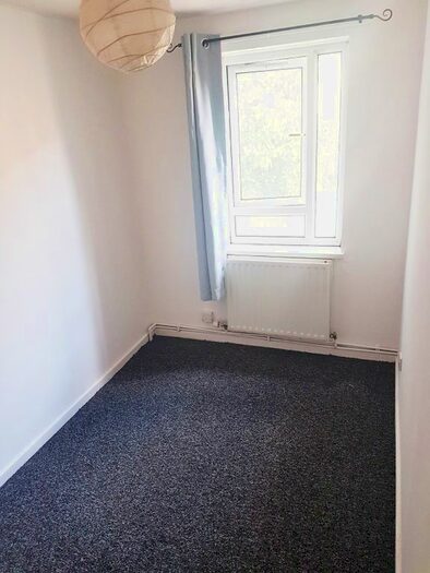 4 Bedroom Town House To Rent In Chicksand Street, London E1