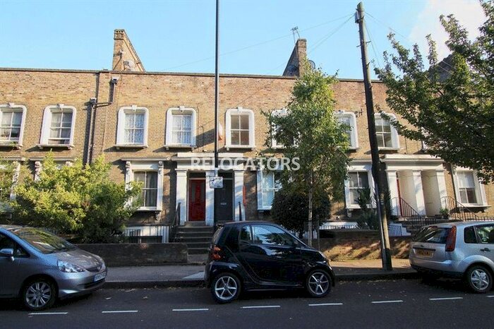 3 Bedroom Flat To Rent In Cephas Street, London, E1