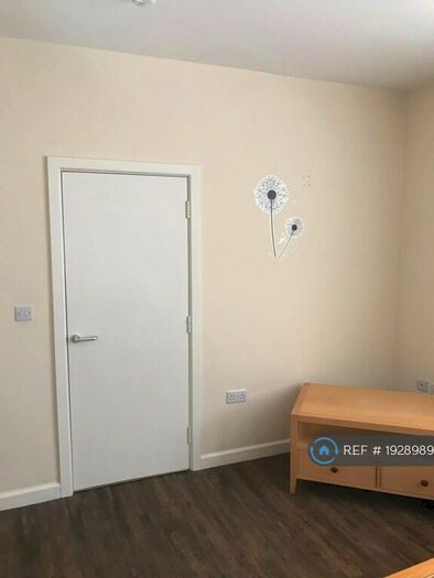 1 Bedroom Flat To Rent In The Wells Road, Nottingham, NG3