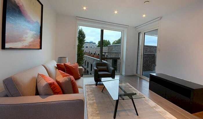 1 Bedroom Flat To Rent In Wansey Street, Elephant And Castle, SE17