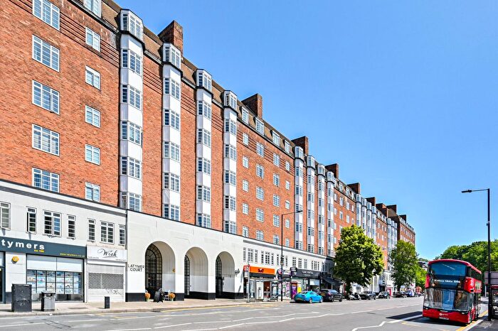 Studio For Sale In Latymer Court, Hammersmith, London, W6