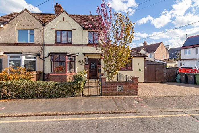 4 Bedroom Semi-Detached House For Sale In Milton Avenue, King's Lynn, Norfolk, PE30