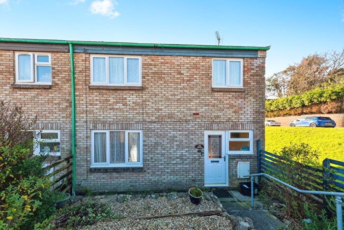 3 Bedroom End Terrace House For Sale In Llys Gwenllian, Kidwelly, Carmarthenshire, SA17