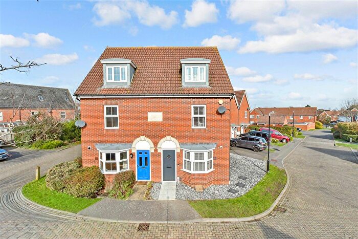 3 Bedroom Semi Detached House For Sale In Marjoram Drive, Sittingbourne, Kent, ME10