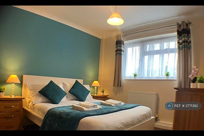 1 Bedroom Maisonette To Rent In Sawyers Close, Burgess Hill, RH15