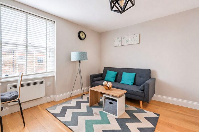 1 Bedroom Flat To Rent In Balcombe Street, London, NW1