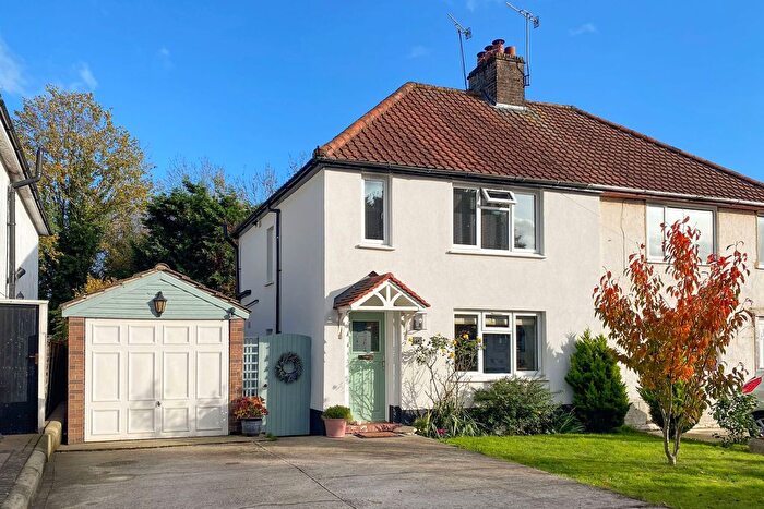 2 Bedroom Semi Detached House For Sale In Beechwood Villas, Salfords, RH1