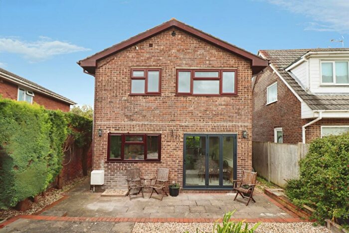 3 Bedroom Detached House For Sale In Merlin Way, Chipping Sodbury, Bristol, BS37