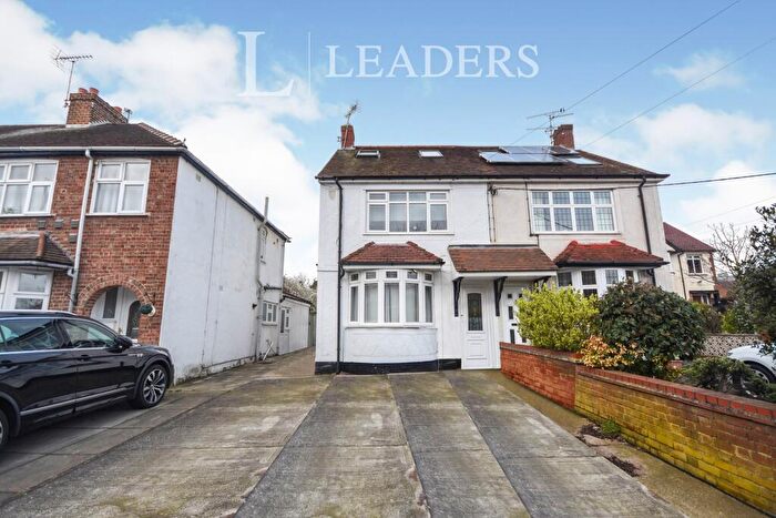 1 Bedroom House To Rent In Chelmer Road, Extra Storage Room, Chelmsford, CM2