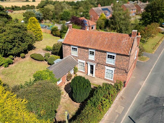 4 Bedroom Detached House For Sale In Main Street, Welwick, HU12