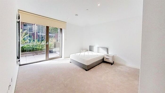 2 Bedroom Apartment To Rent In Royal Crest Avenue, London, E16