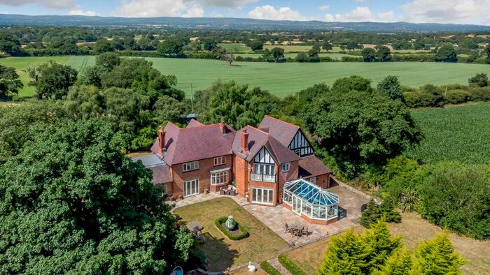 5 Bedroom Detached House For Sale In Duckington, Malpas, Cheshire, SY14
