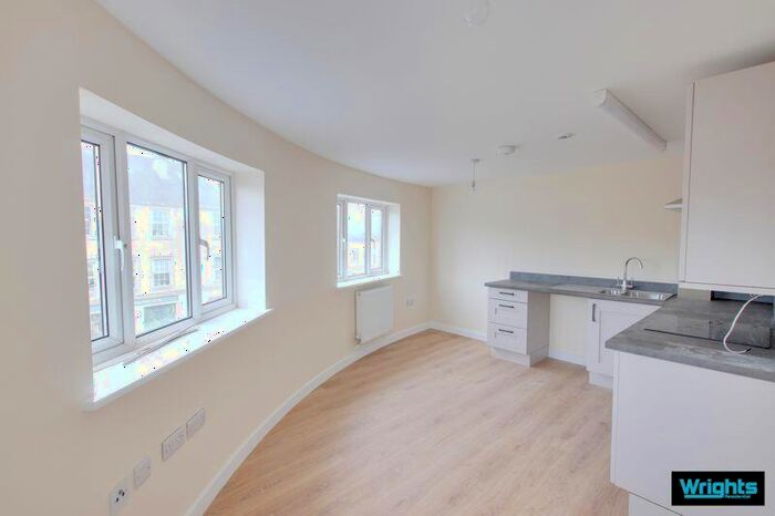 2 Bedroom Flat To Rent In Wells Road, Bath, BA2