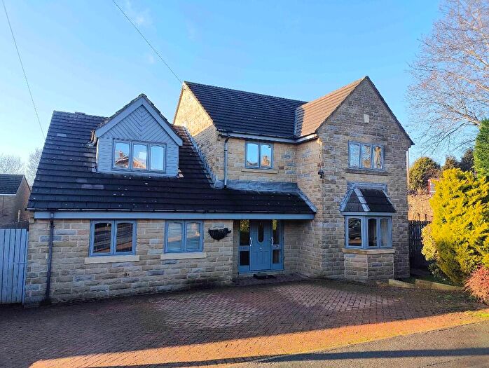 6 Bedroom Detached House For Sale In A Brow Lane, Shelf, HX3