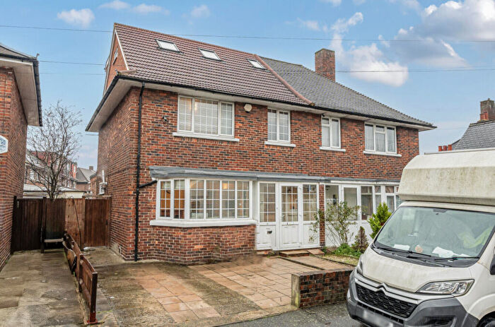 4 Bedroom Semi Detached House For Sale In Bolstead Road, Mitcham, CR4