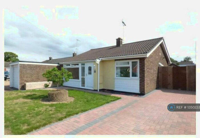 3 Bedroom Bungalow To Rent In Castle Close, Weeting, Brandon, IP27