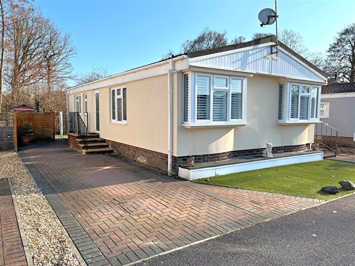 2 Bedroom Park Home For Sale In Water End Park, Old Basing, Basingstoke, RG24