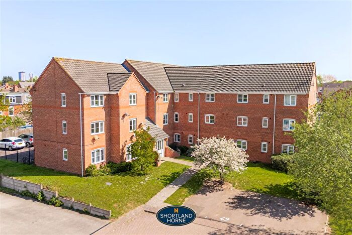 2 Bedroom Flat To Rent In Firedrake Croft, Stoke, Coventry, CV1