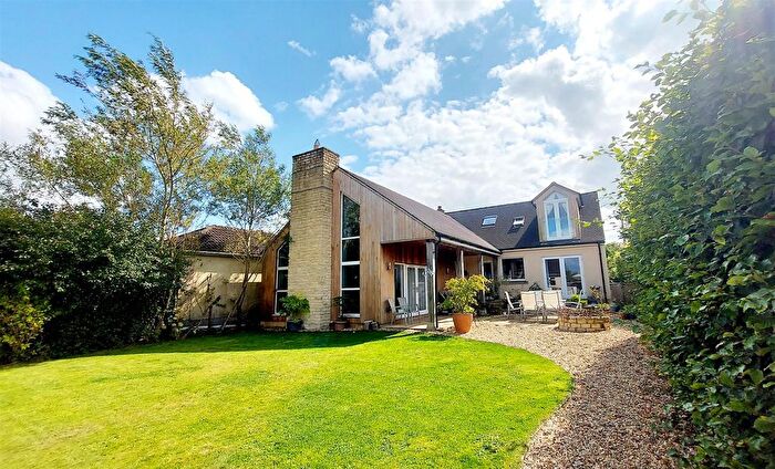 4 Bedroom Detached House For Sale In Brockleaze, Neston, Corsham, SN13