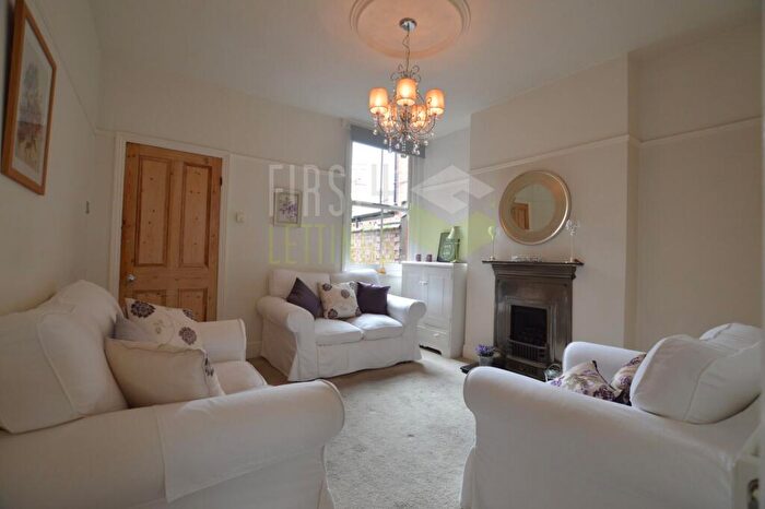 2 Bedroom Terraced House To Rent In Bulwer Road, Clarendon Park, LE2