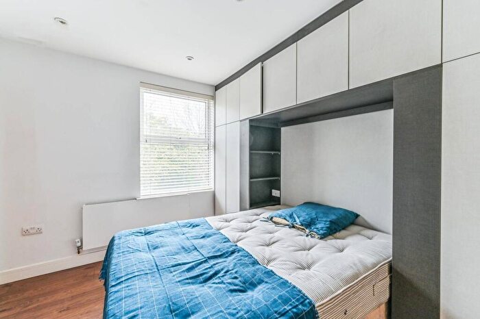 Studio To Rent In London Road, Cr, Thornton Heath, CR7