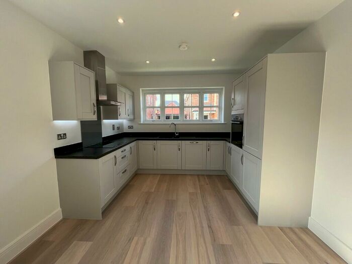 3 Bedroom Semi-Detached House To Rent In Highcroft, Wallingford, Oxfordshire, OX10