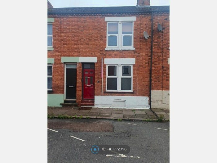 2 Bedroom Terraced House To Rent In Victoria Gardens, Northampton, NN1