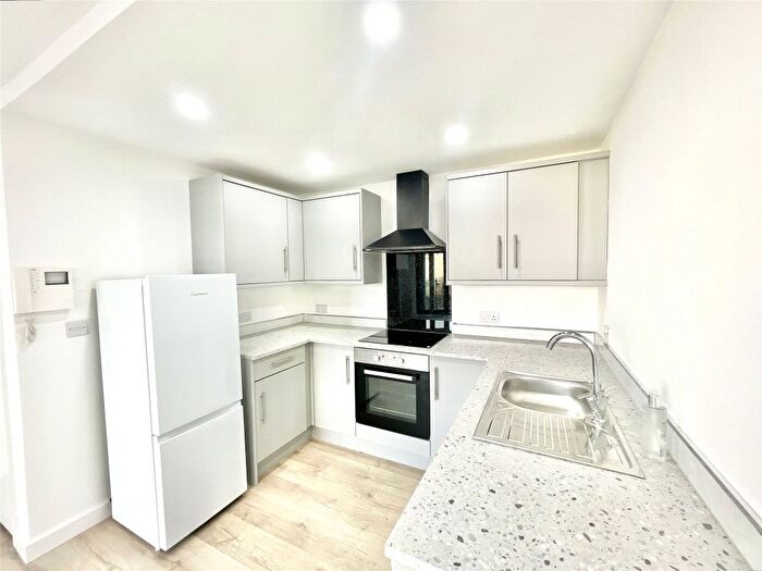 2 Bedroom Flat To Rent In Willbrook House, Worsdell Drive, Ochre Yards, Gateshead, NE8