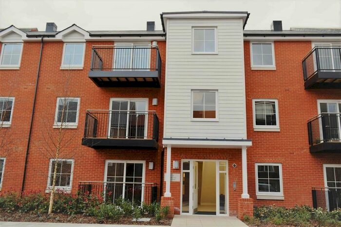 1 Bedroom Flat To Rent In Mere Road, Dunton Green, Sevenoaks, TN14