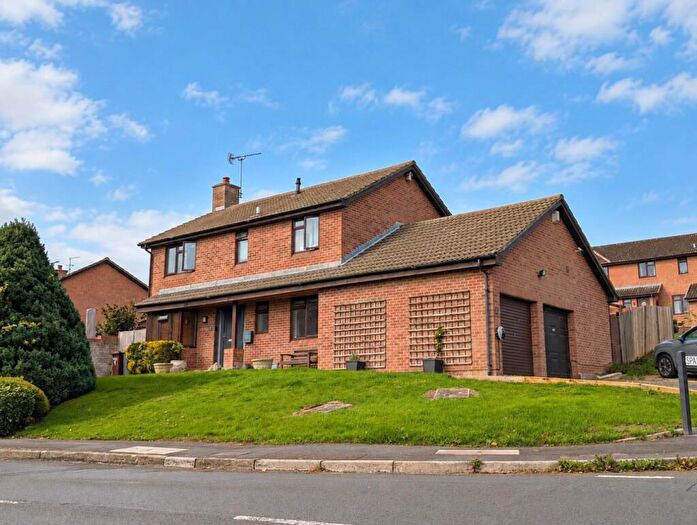 4 Bedroom Detached House For Sale In Spark Hill, Cam, Dursley, GL11