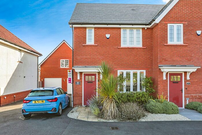 2 Bedroom Semi-detached House For Sale In Dunnell Way, Bury St. Edmunds, IP32