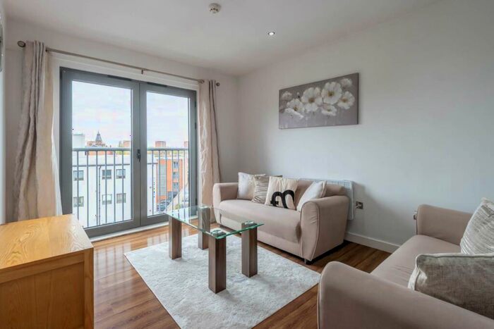 2 Bedroom Apartment To Rent In Kenyon Forge, Kenyon Street, B18