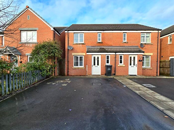 3 Bedroom Semi Detached House For Sale In Ffordd Cadfan, Bridgend, CF31