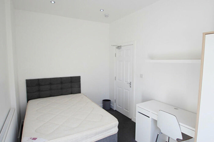 6 Bedroom Terraced House To Rent In Clara Street, Coventry, CV2