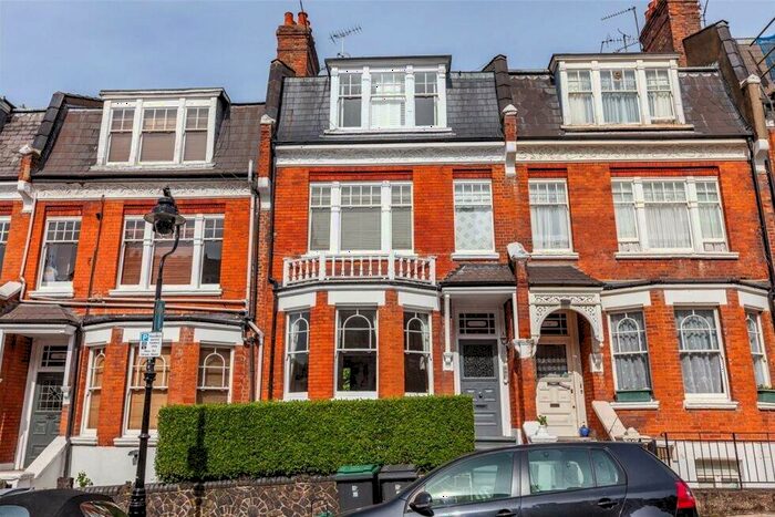1 Bedroom Flat To Rent In Milton Avenue, Highgate, N6