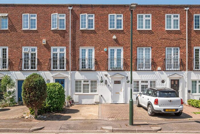 5 Bedroom Terraced House For Sale In Topiary Square, Stanmore Road, Kew, Richmond, TW9