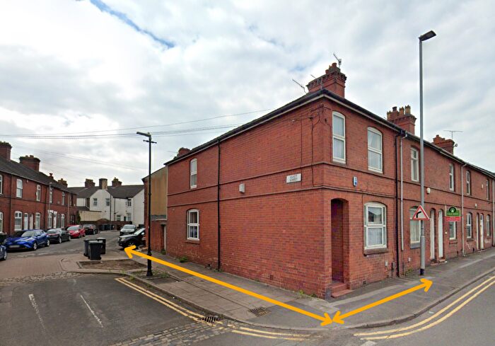 3 Bedroom End Of Terrace House For Sale In High Street, Stoke-on-Trent, ST6