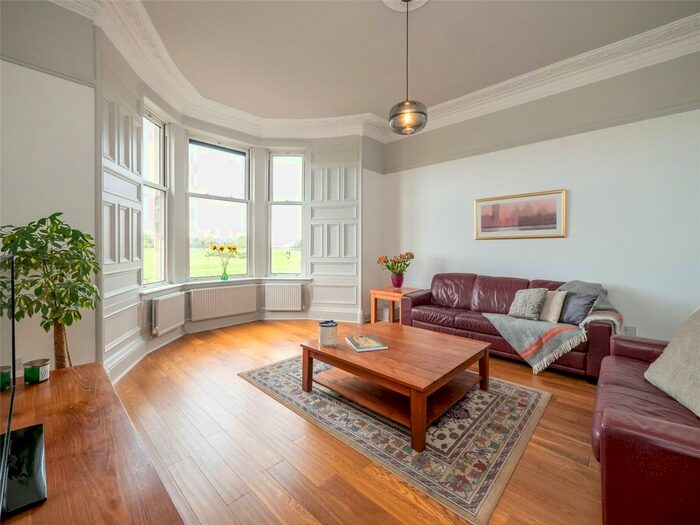 2 Bedroom Flat To Rent In Pittencrief Court, Musselburgh, EH21