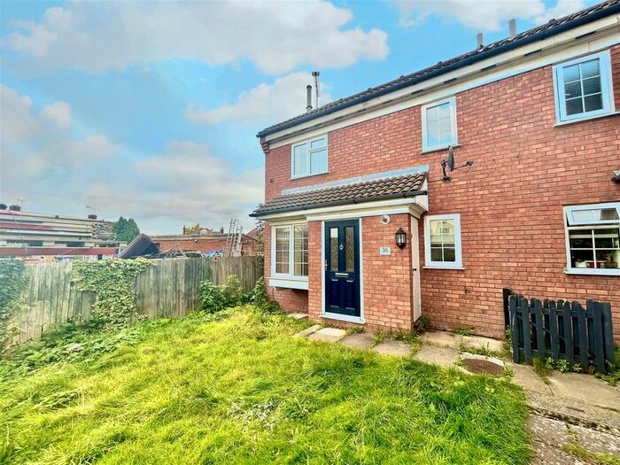 1 Bedroom Property To Rent In Howard Close, Luton, LU3