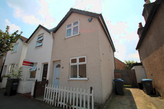 3 Bedroom House To Rent In Napier Road, Croydon, CR2