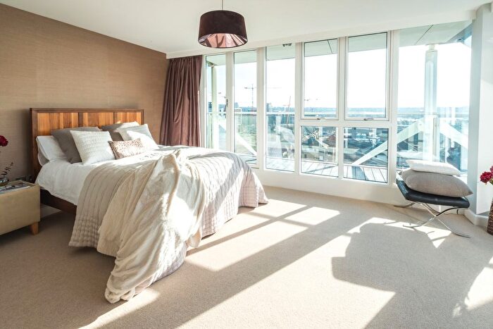 2 Bedroom Flat For Sale In Eastern Quay, Rayleigh Road, Royal Docks London, E16