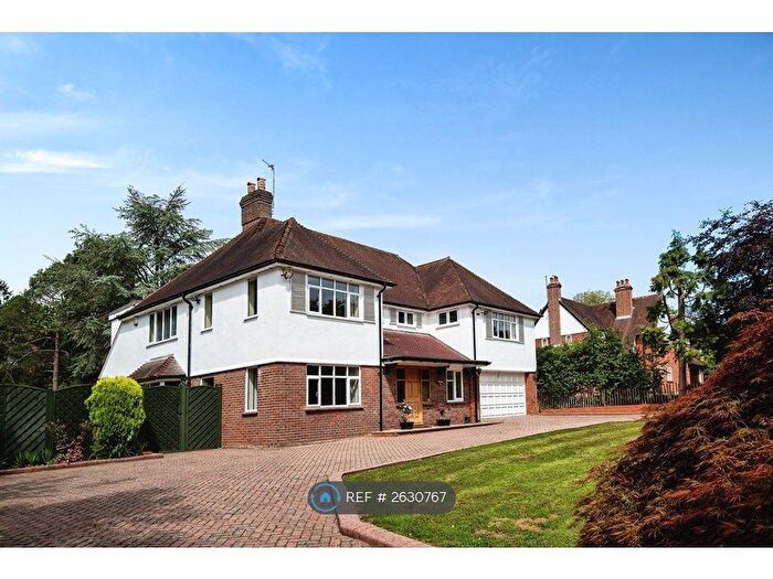 4 Bedroom Detached House To Rent In Linksway, Northwood, HA6