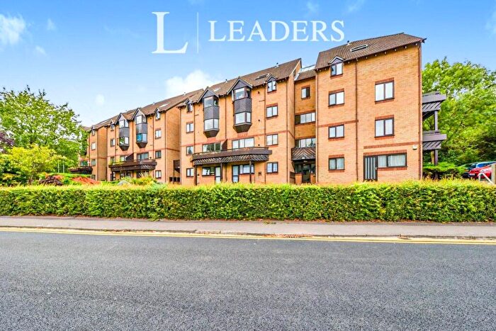 1 Bedroom Flat To Rent In Hawkshill, Dellfield, St. Albans, AL1