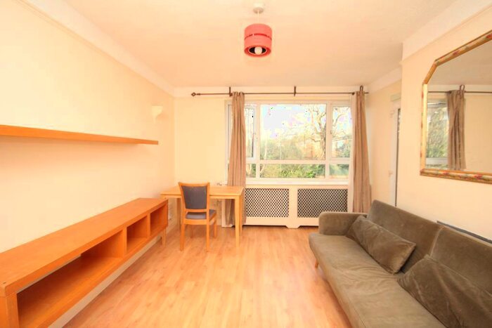 2 Bedroom Flat To Rent In Highbury New Park, Highbury, London, N5