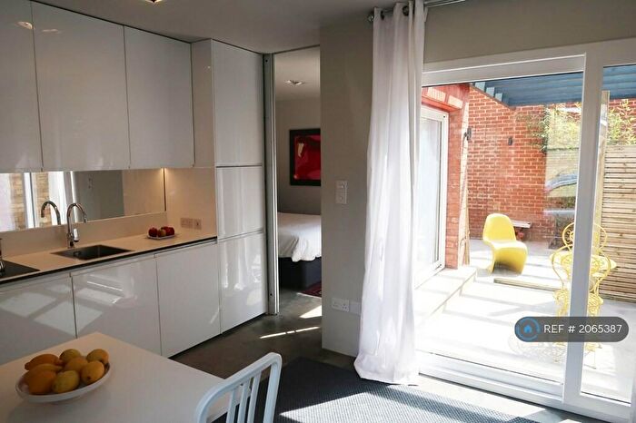 1 Bedroom Flat To Rent In Latchmere Road, London, SW11