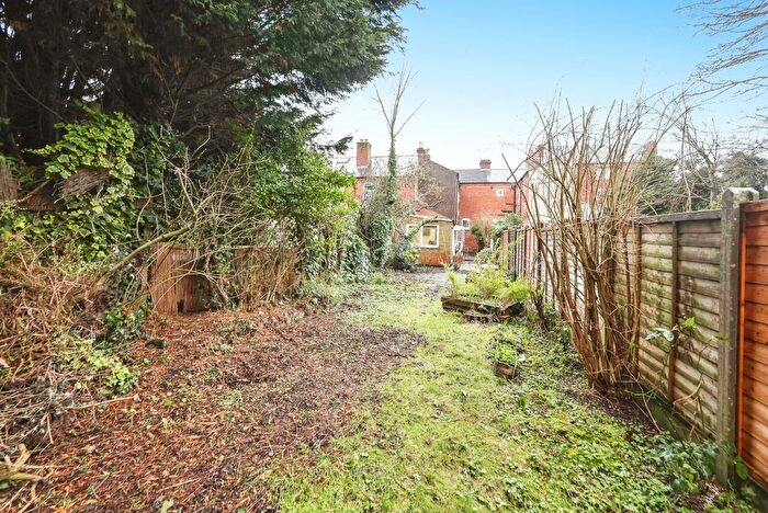 2 Bedroom End Terrace House For Sale In Warwards Lane, Birmingham, B29