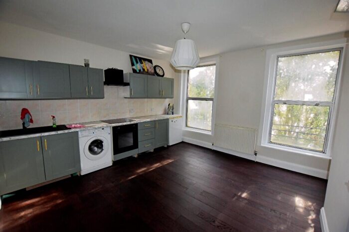 1 Bedroom Flat To Rent In New North Road, London, N1