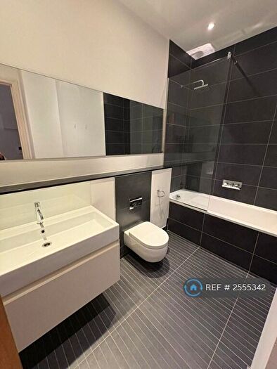 1 Bedroom Flat To Rent In Corsham Street, London, N1